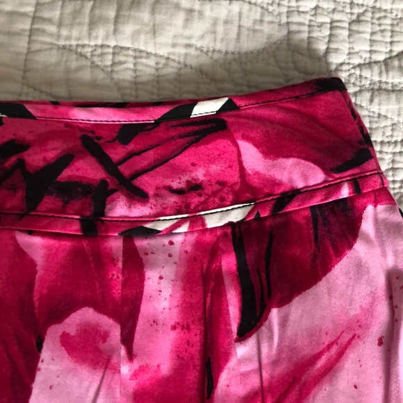 Floral with zebra pattern skirt NWT size8 - Picture 3 of 4